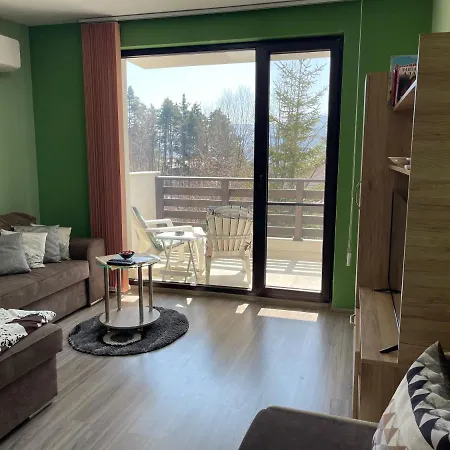 Nikol Deluxe Apartment