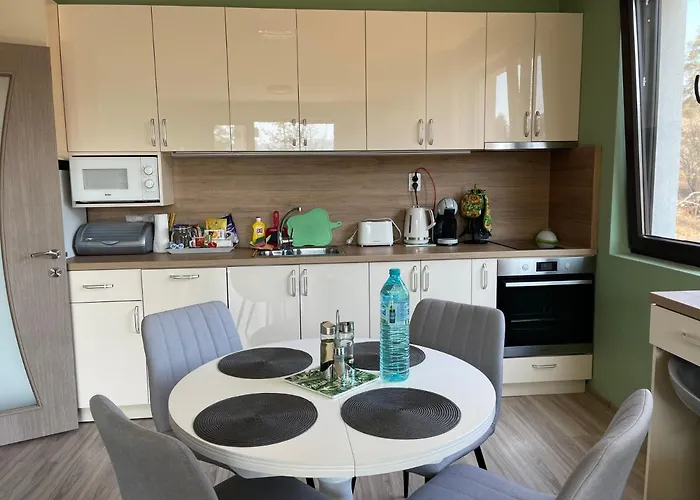 Nikol Deluxe * Welingrad